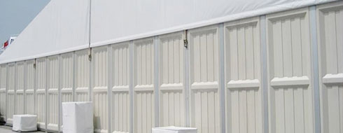 地震造成房屋倒塌 臨時帳篷救援